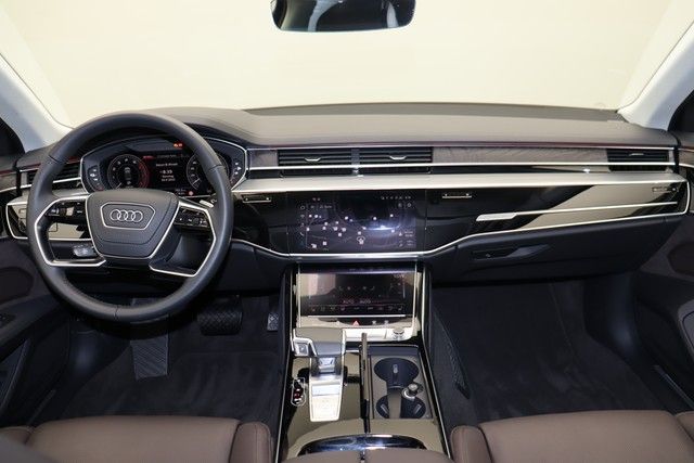 AUDI A8 60 TFSI e QUATTRO TIPTRONIC | předváděcí limuzína skladem | ihned k předání | hybrid | 449 koní | skvělá výbava | super cena | online nákup | online prodej |  eshop | autoibuy.com